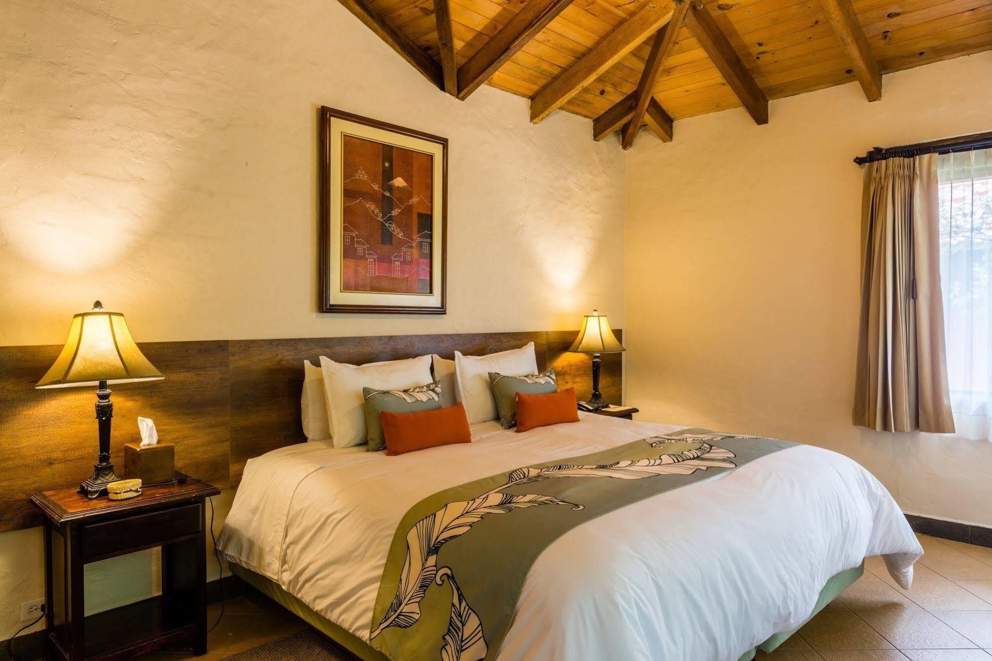 Termas De Papallacta Zewnętrze zdjęcie A bedroom at the Lodge at Sedona